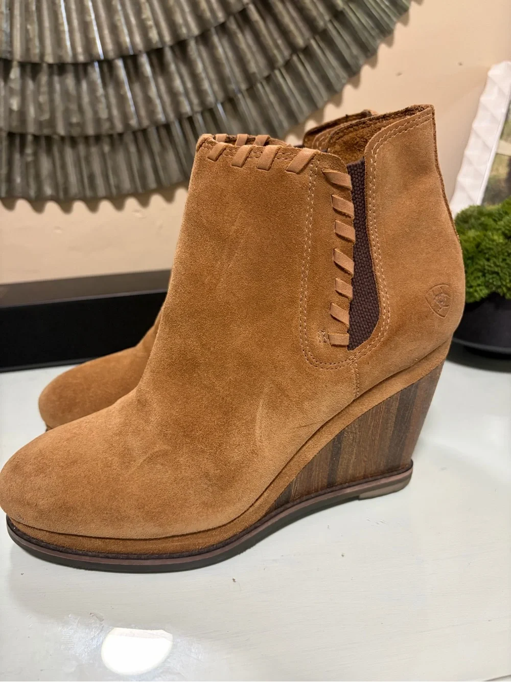 Ariat Belle Genuine Leather Suede Wedge Booties Tan Size 9.5